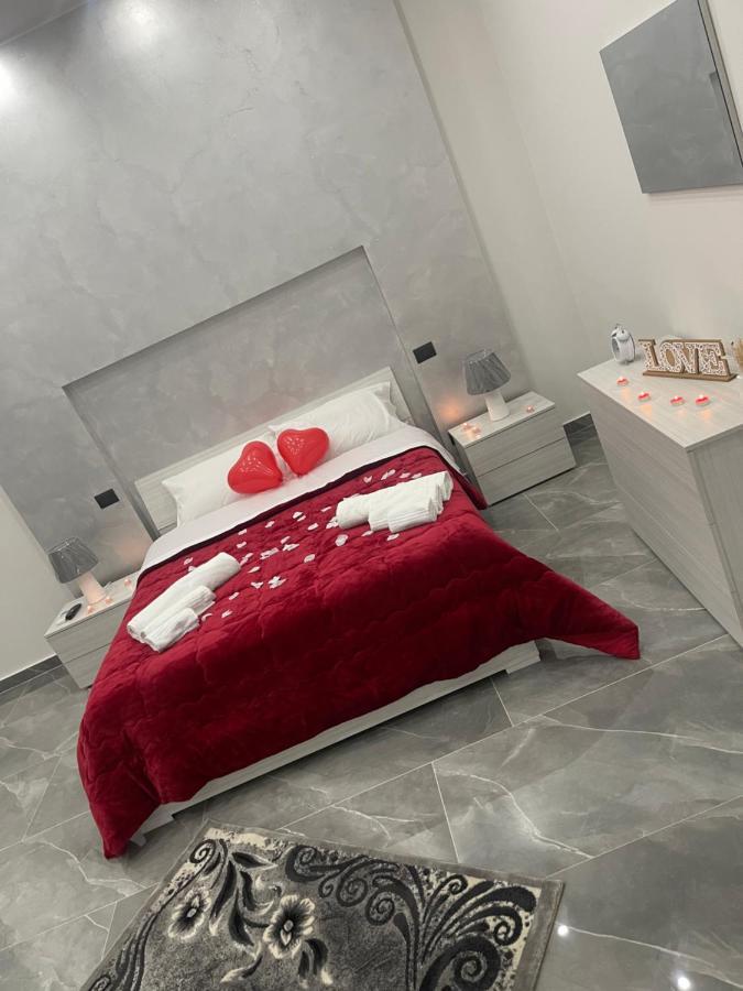 Dream House Apartment Catania Bagian luar foto